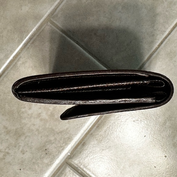 Louis Vuitton Damier Ebene Card & Coin Holder! - Picture 8 of 10